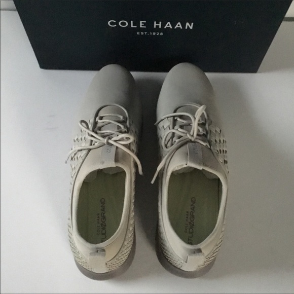 COLE HAAN - Picture 5 of 13